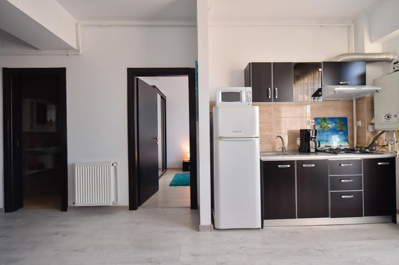 Apartment Summerland Mamaia Exterior photo